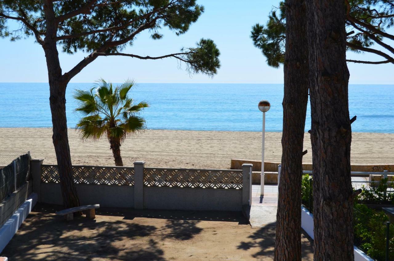 La Torre - Villa Rosamar Beach Cambrils Exterior foto