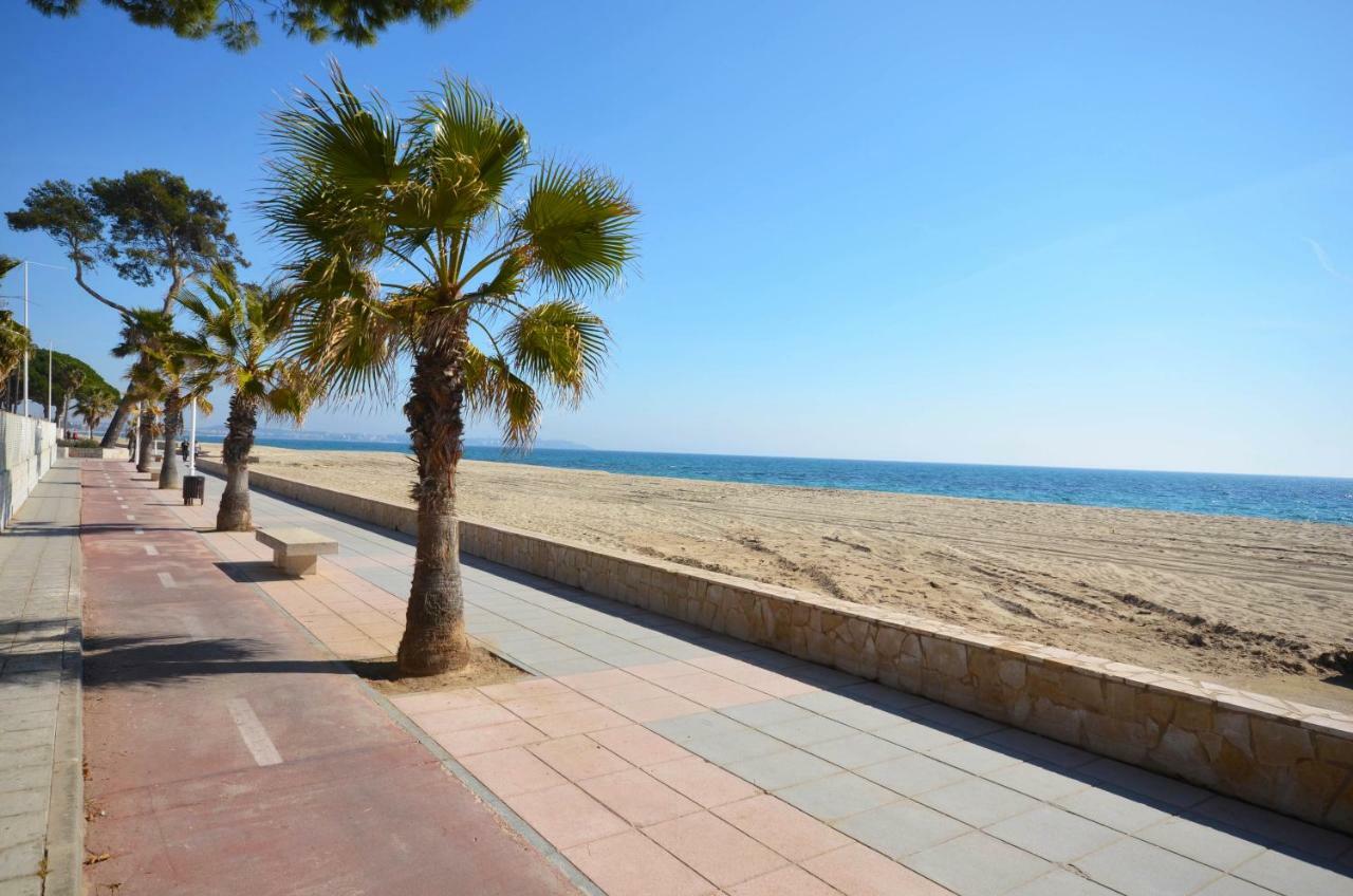 La Torre - Villa Rosamar Beach Cambrils Exterior foto